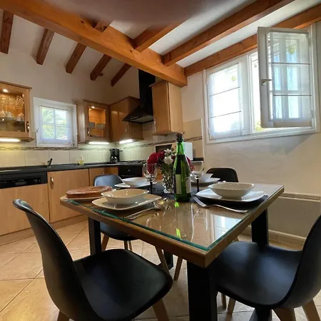 Holiday home Pikassariko-borda Sare